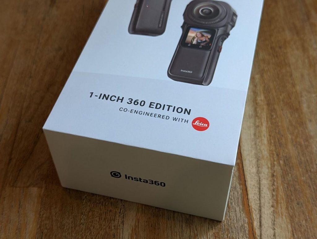 Insta360 ONE RS 1英吋全景鏡頭相機外盒設計