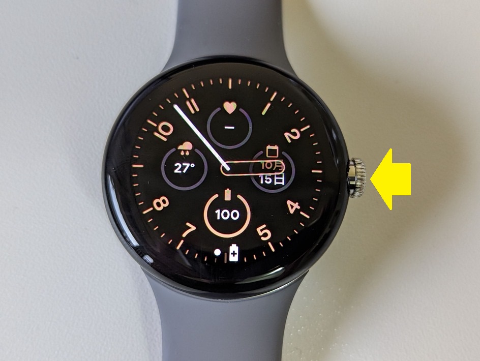Google Pixel Watch按下錶冠